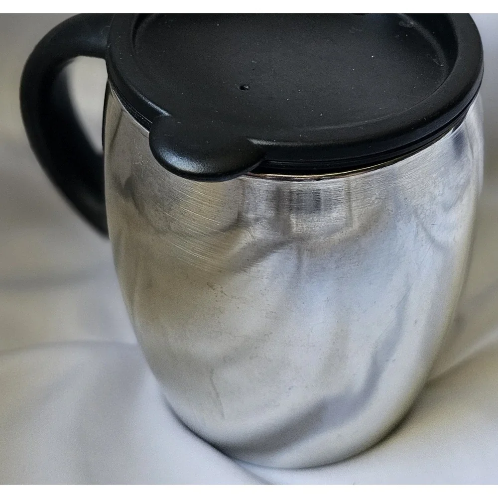 2 Starbucks: 2012 Stainless Barrel Hot/Cold & 2020 Xmas Navy Poinsettia Ceramic - Picture 3 of 15